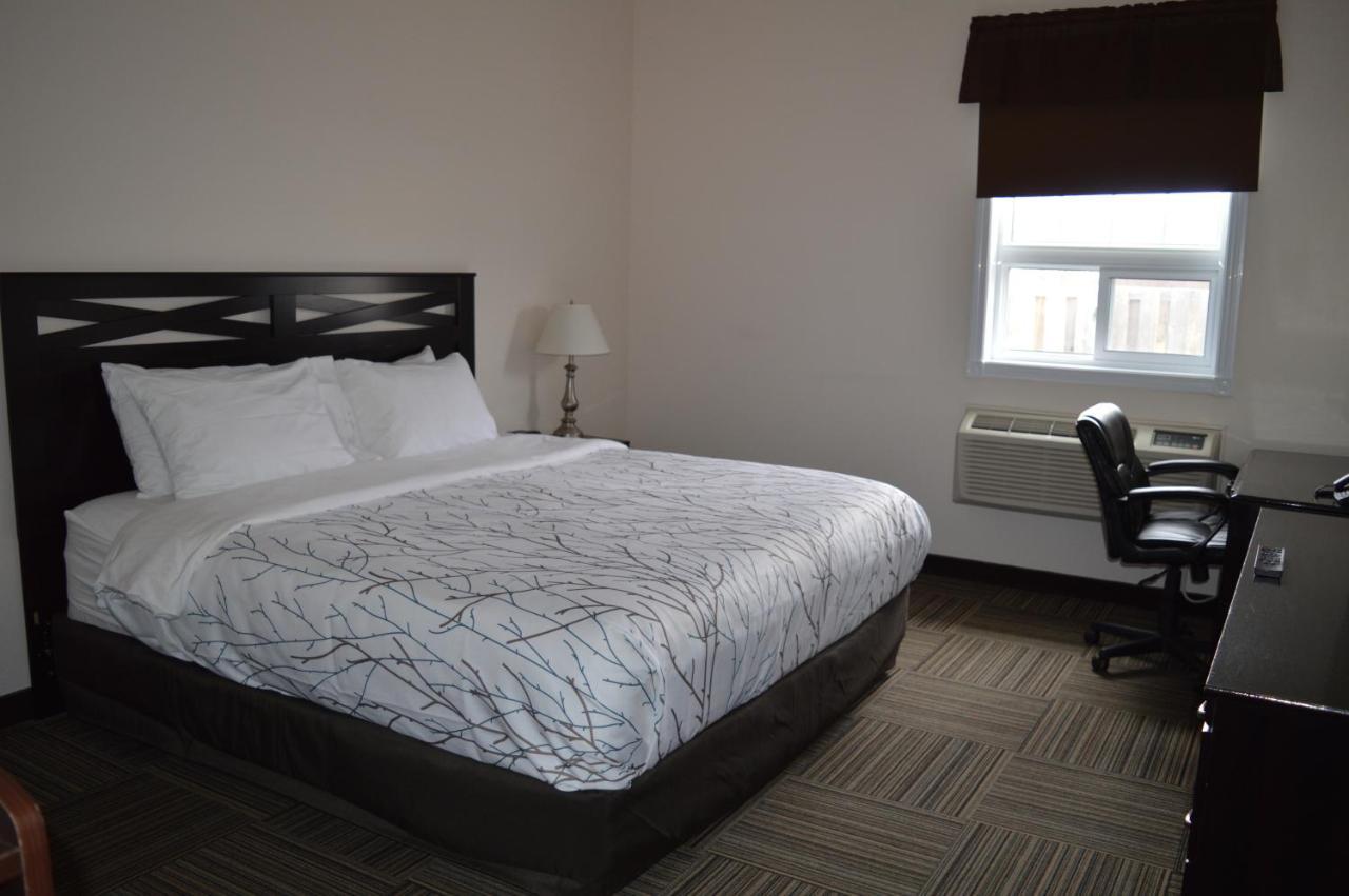 Auberge Macdonald Guest Inn Iroquois Falls Exteriér fotografie