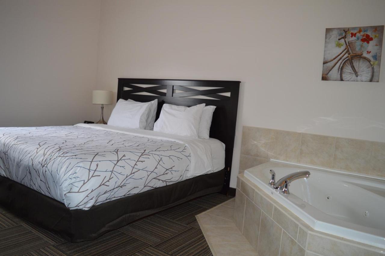 Auberge Macdonald Guest Inn Iroquois Falls Exteriér fotografie